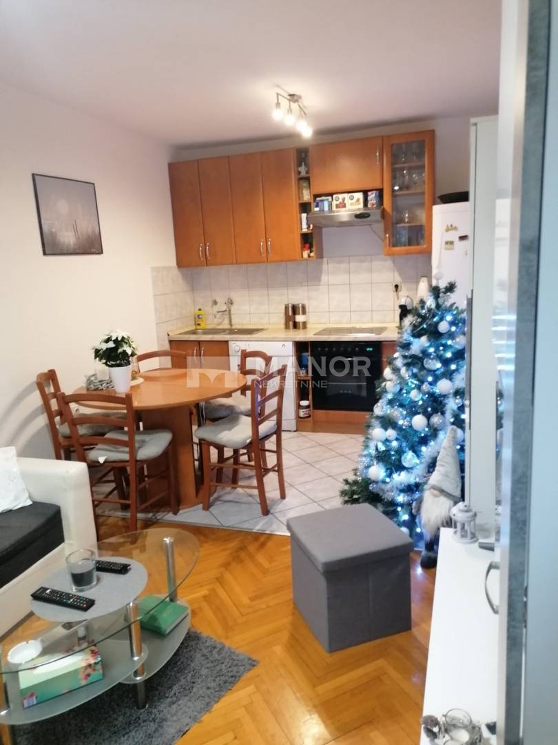 Appartamento Drenova, Rijeka, 55m2