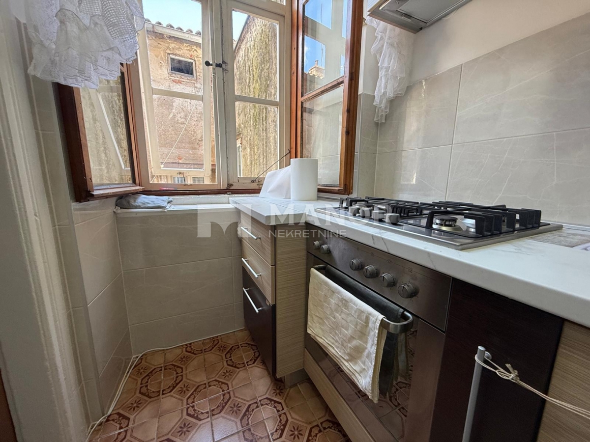 Appartamento Centar, Rijeka, 77m2