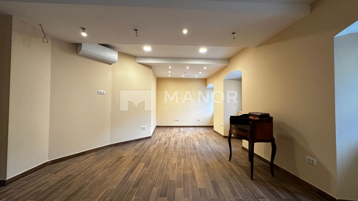 Appartamento Opatija - Centar, Opatija, 180m2