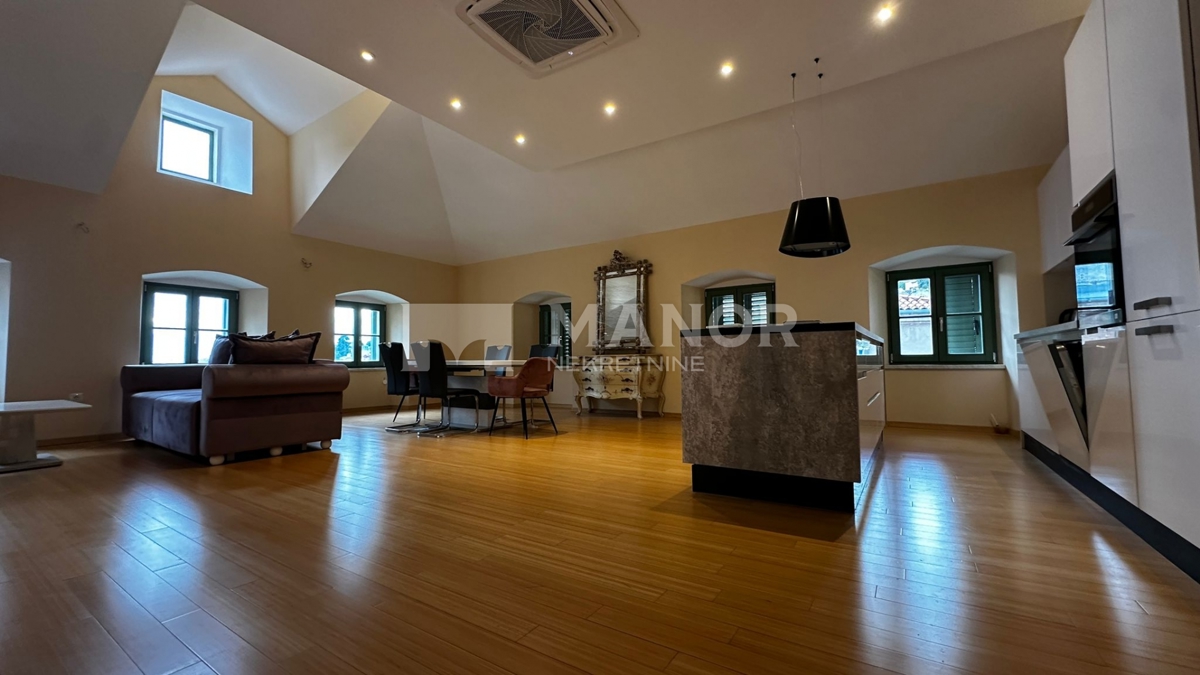 Appartamento Opatija - Centar, Opatija, 180m2