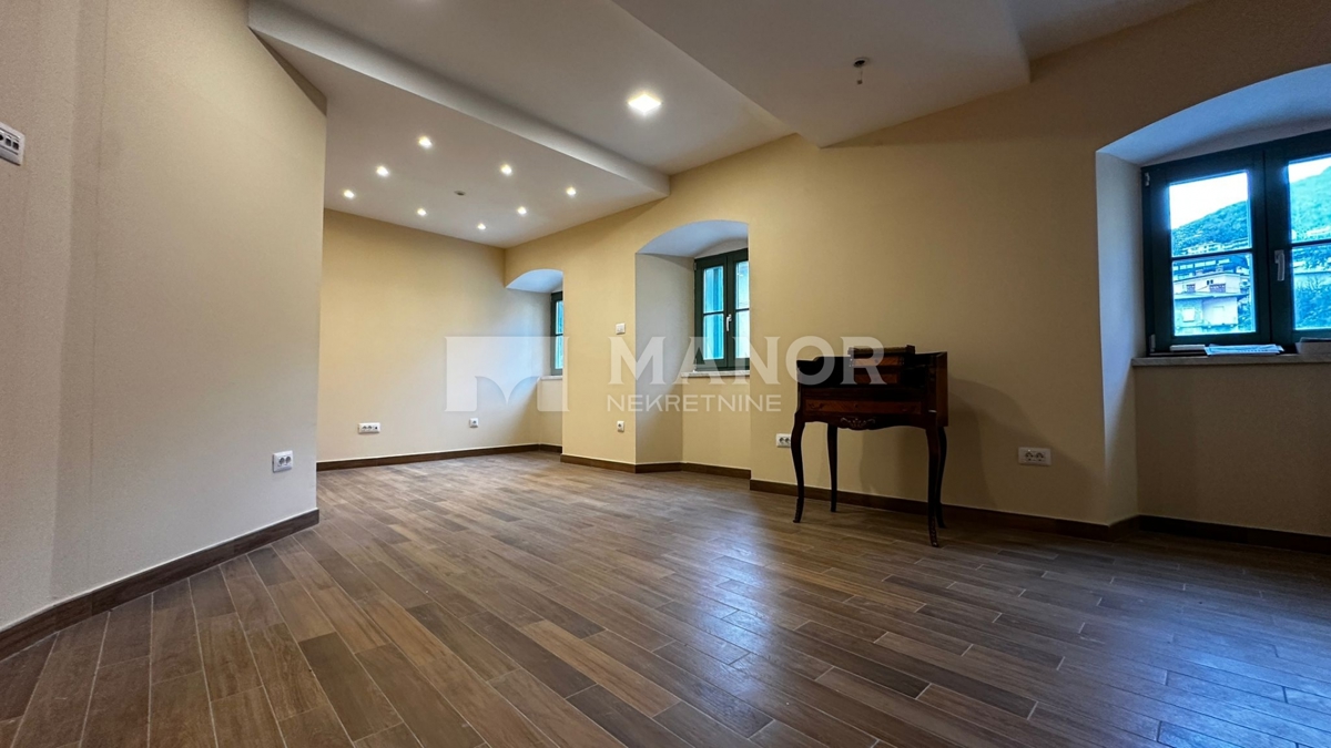 Appartamento Opatija - Centar, Opatija, 180m2