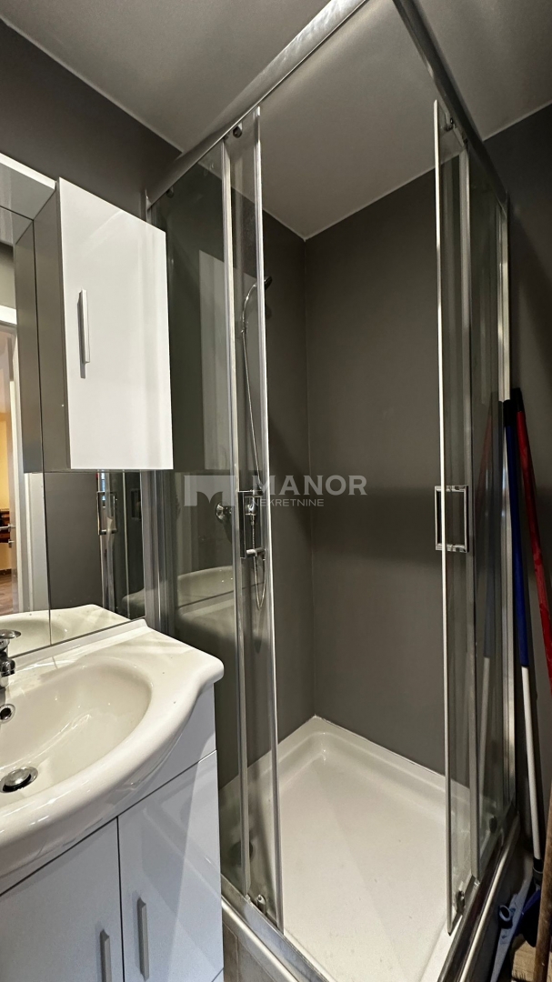 Appartamento Opatija - Centar, Opatija, 180m2