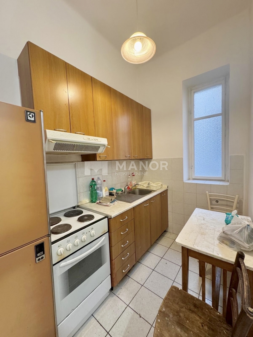 Appartamento Centar, Rijeka, 65m2