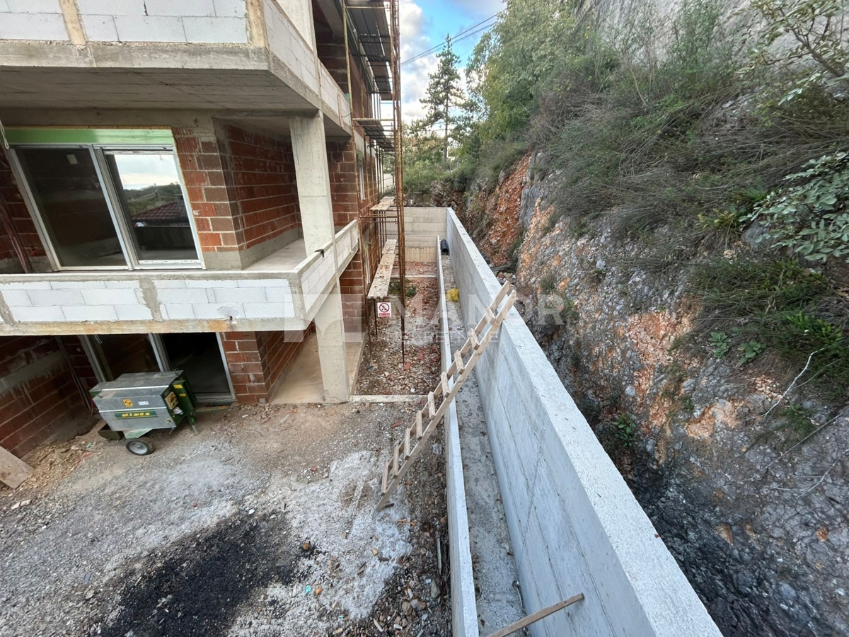 Appartamento Drenova, Rijeka, 65m2