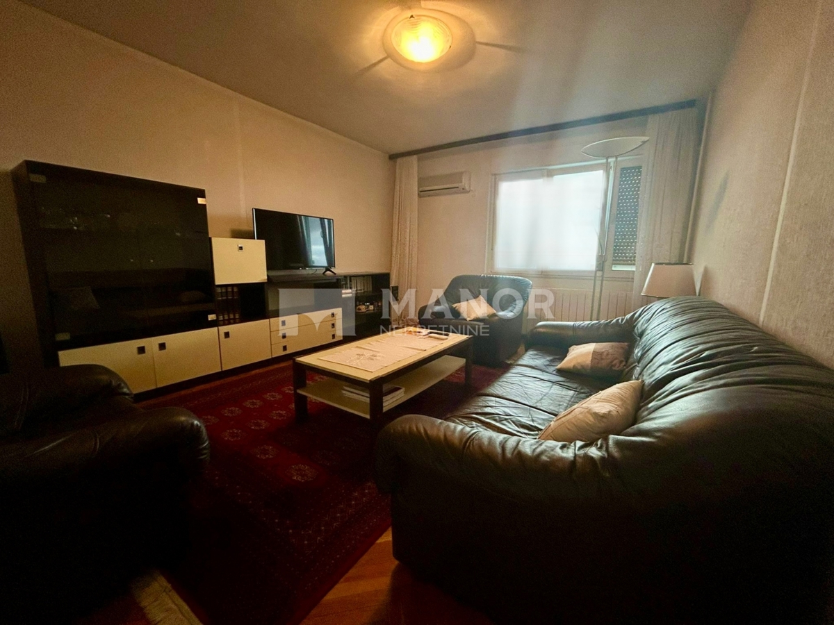 Appartamento Gornja Vežica, Rijeka, 56m2