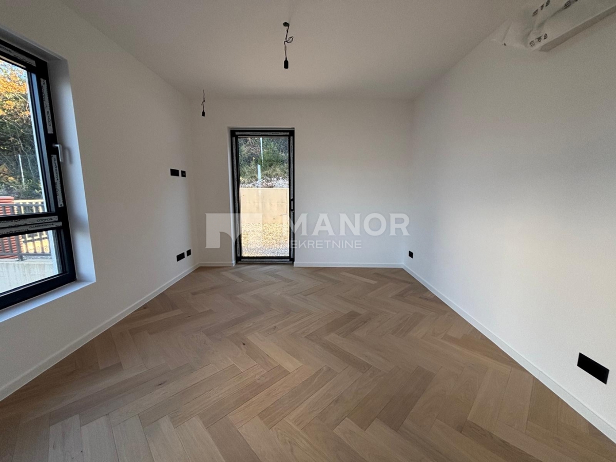 Appartamento Bivio, Rijeka, 121m2