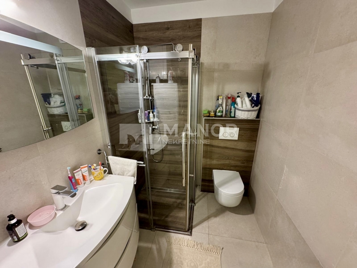 Appartamento Kostrena Sveta Lucija, Kostrena, 100m2