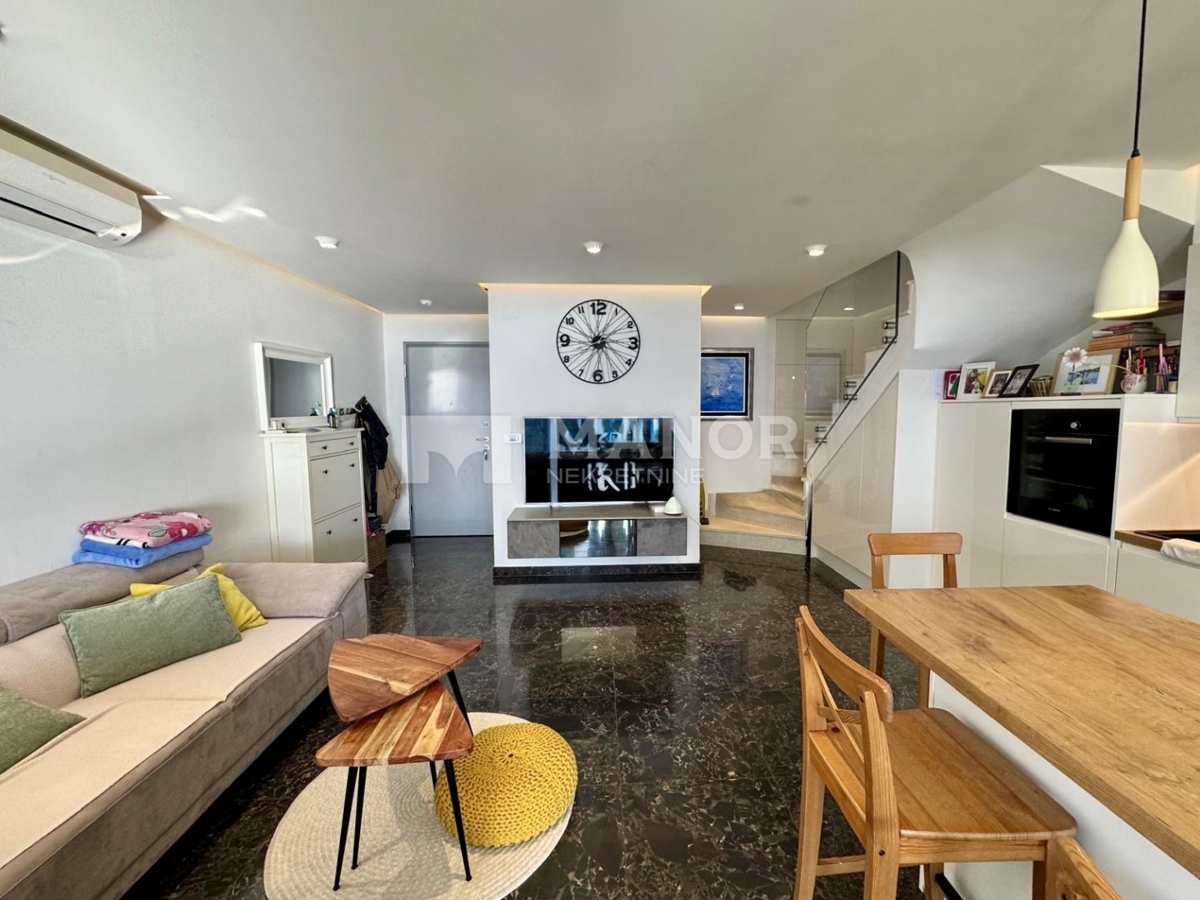 Appartamento Kostrena Sveta Lucija, Kostrena, 100m2