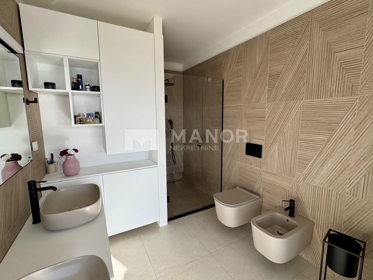 Appartamento Kostrena Sveta Lucija, Kostrena, 100m2