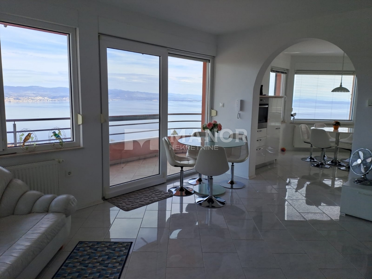 Appartamento Dobreć, Opatija - Okolica, 99m2