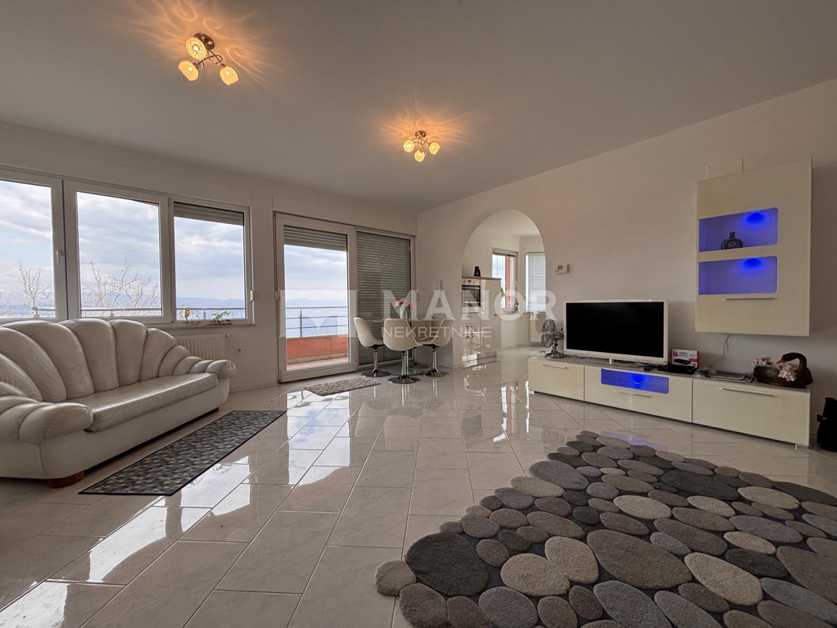 Appartamento Dobreć, Opatija - Okolica, 99m2