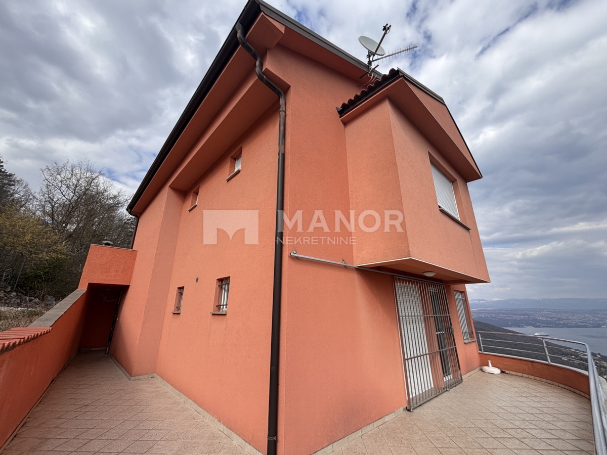 Appartamento Dobreć, Opatija - Okolica, 99m2