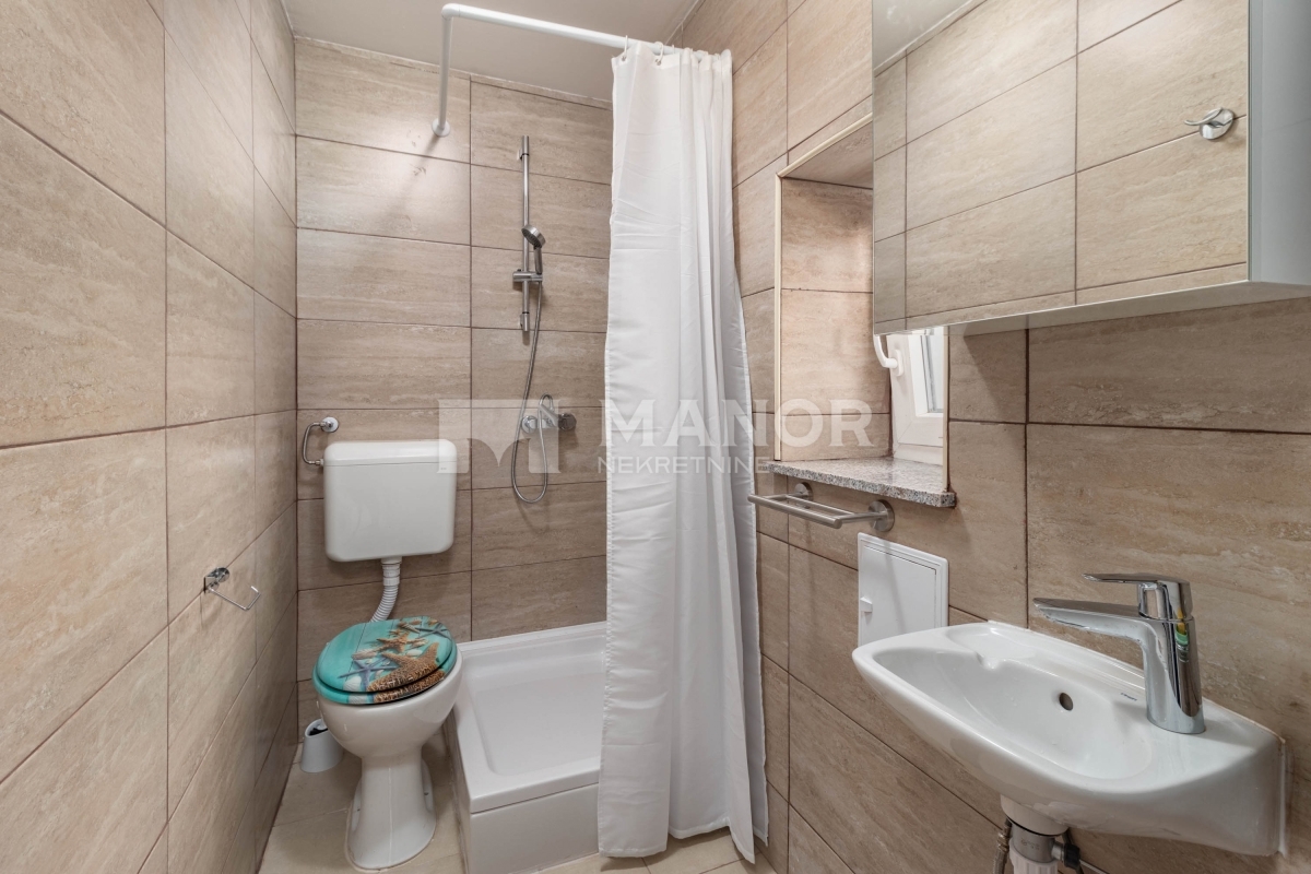 Appartamento Karlobag, 1m2