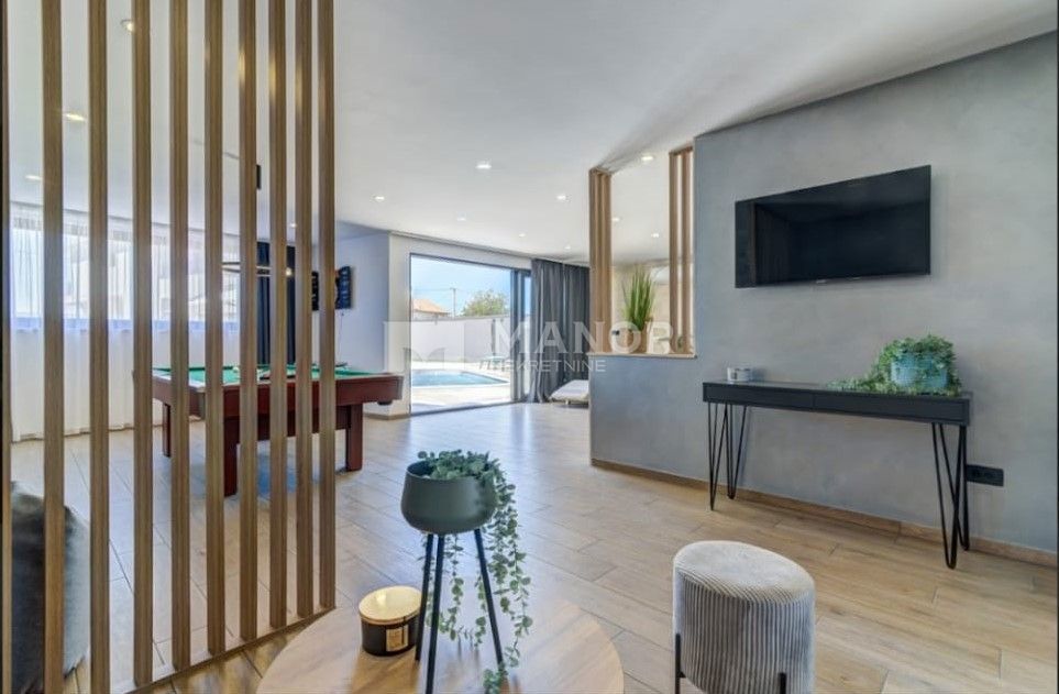 Casa Novi Vinodolski, 300m2