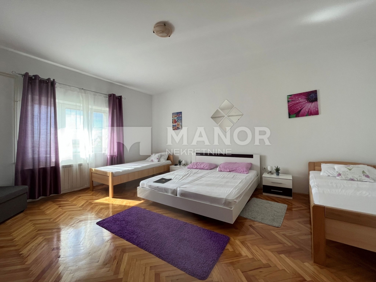 Casa Novi Vinodolski, 230m2
