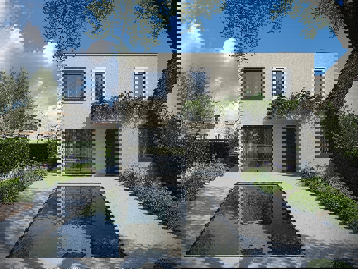 Terreno edificabile Peroj – lotto n. 5