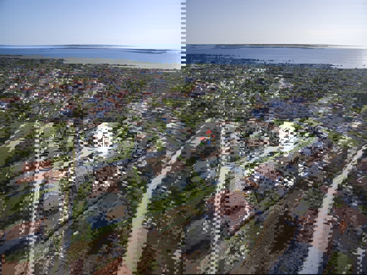 Terreno edificabile Peroj – lotto n. 5