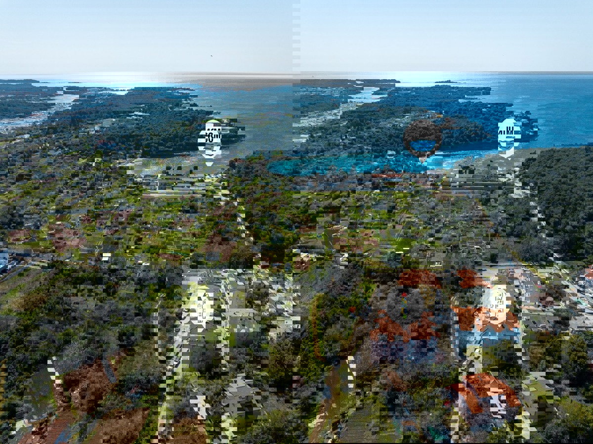 Lungomare a portata di mano — bilocale con garage e ascensore, Valsaline