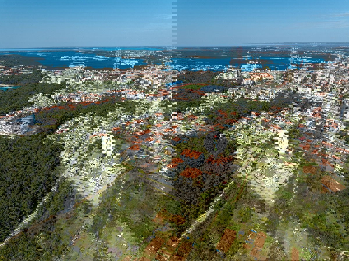 Lungomare a portata di mano — bilocale con garage e ascensore, Valsaline