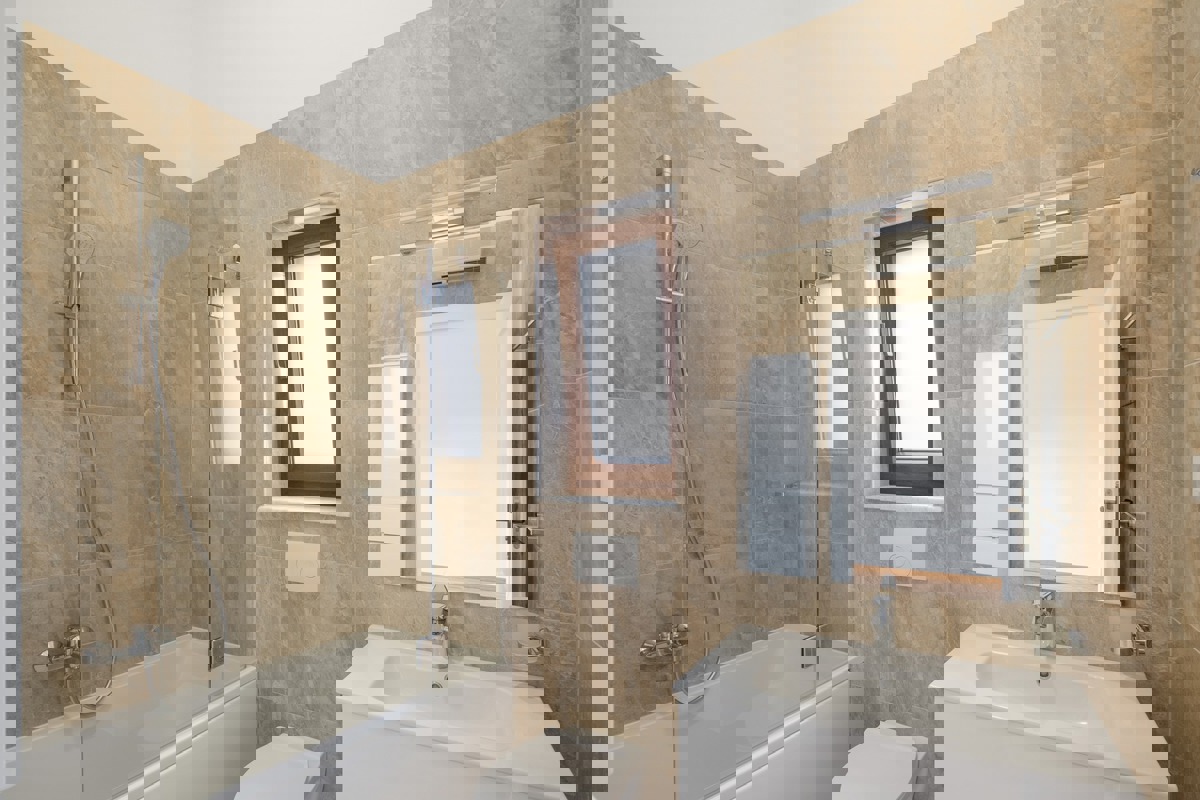 Non ti serve altro: casa nuova con piscina a Cavrano, Marzana