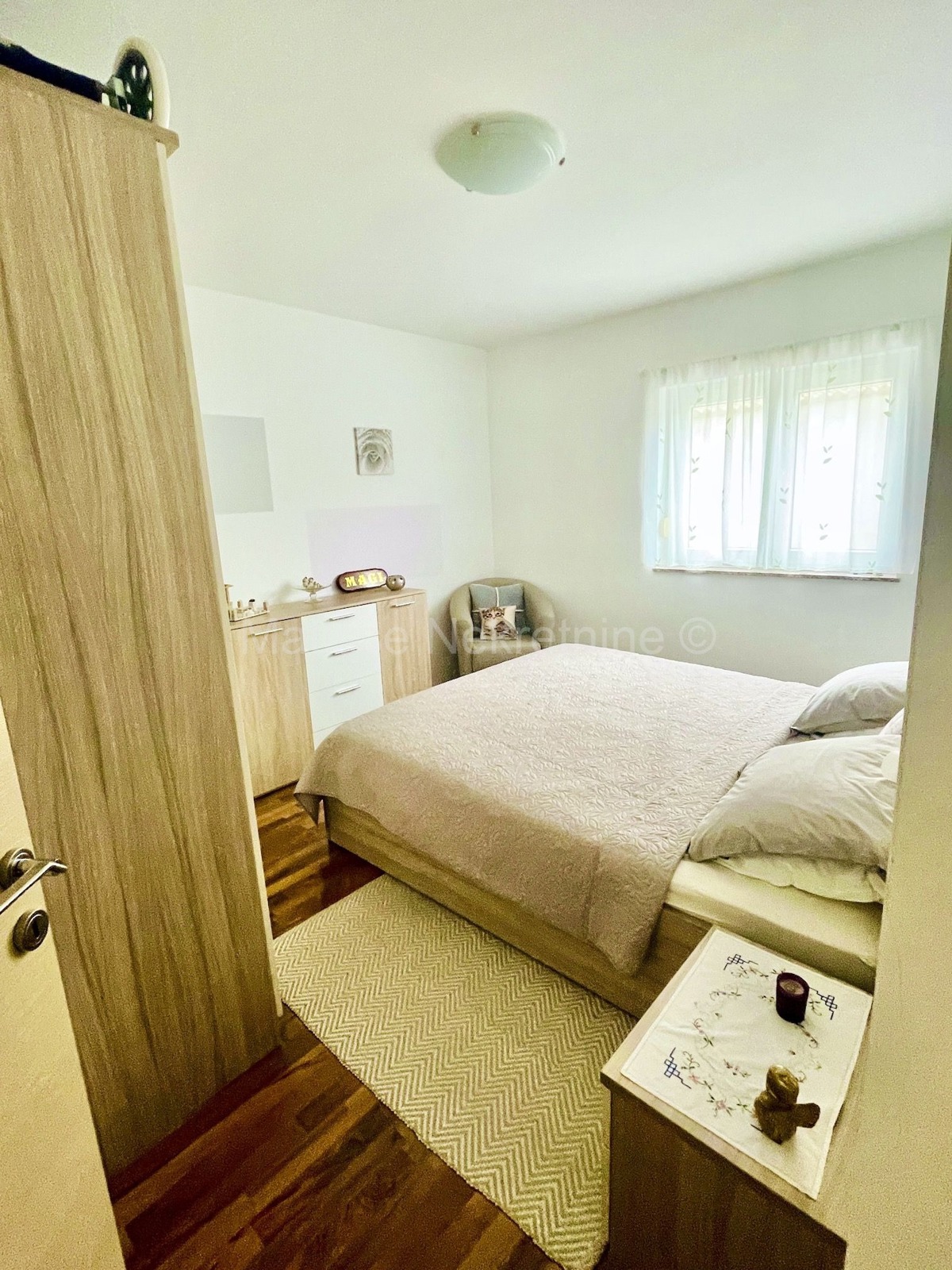 Peroj - Appartamento bilocale al piano terra con balcone