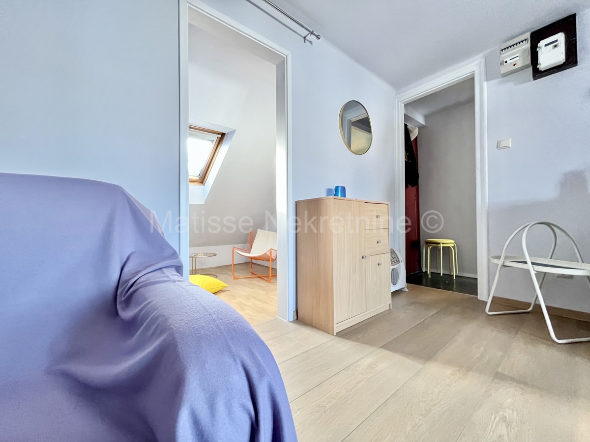 Zagabria - Appartamento a Trešnjevka con ampia terrazza e splendida vista