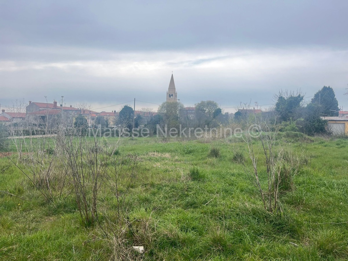 Gallesana (Galižana) – Terreno edificabile con progetto