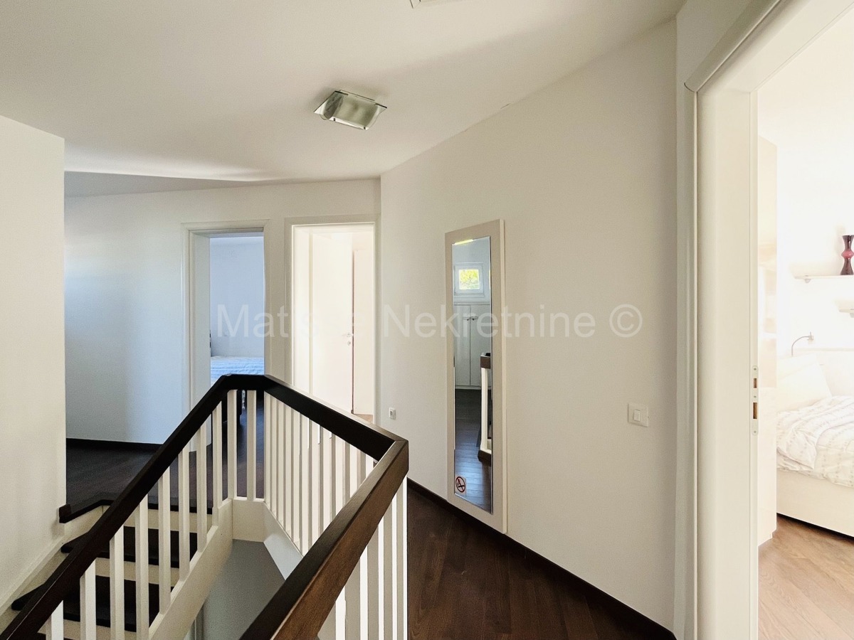 Medulin, Premantura - Casa con piscina, a soli 400m dalla spiaggia