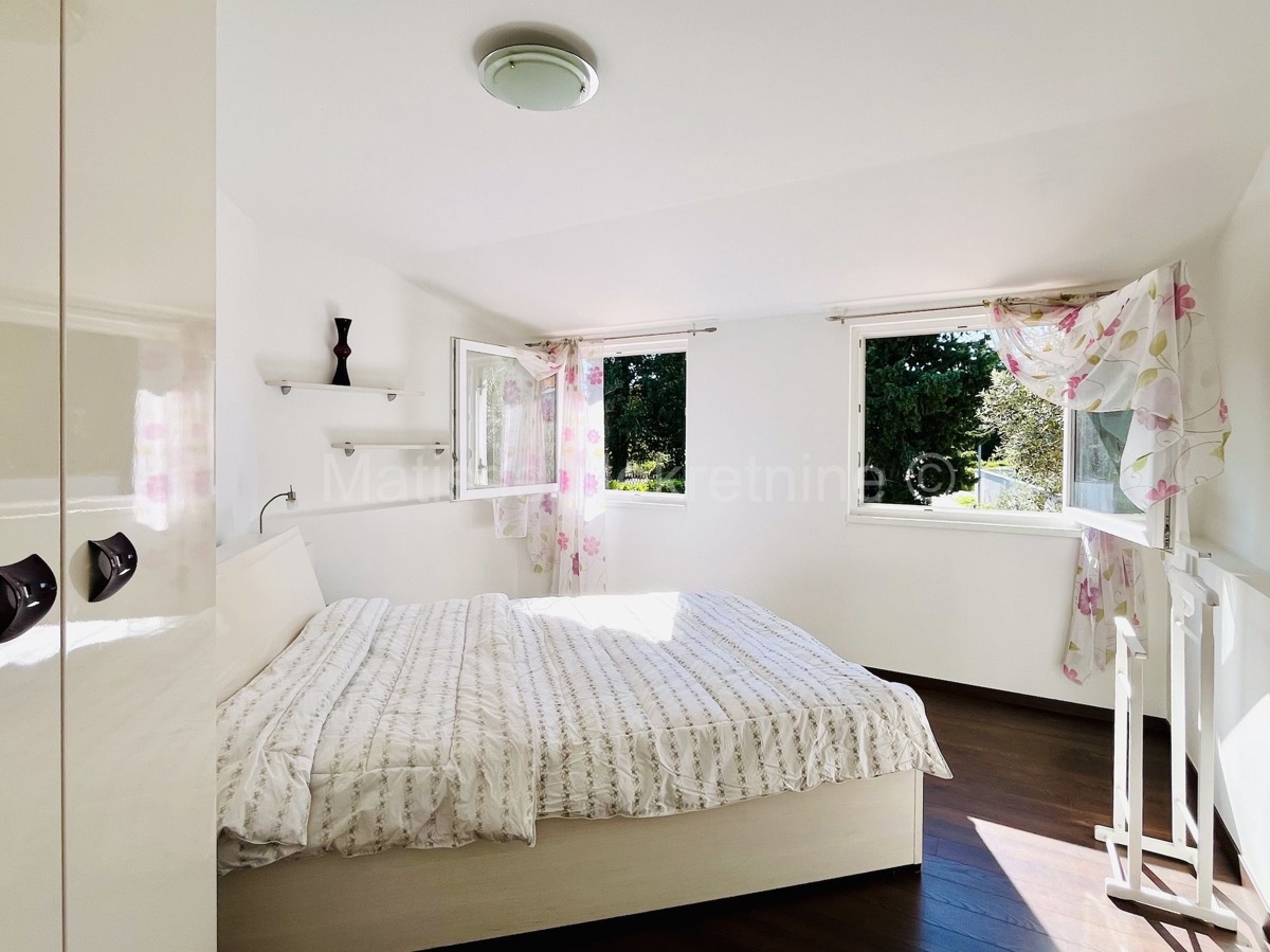 Medulin, Premantura - Casa con piscina, a soli 400m dalla spiaggia