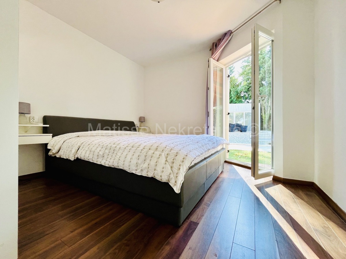 Medulin, Premantura - Casa con piscina, a soli 400m dalla spiaggia