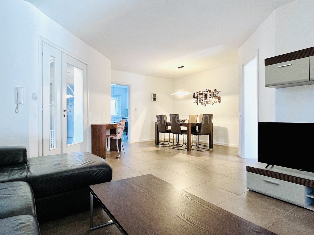 Medulin, Premantura - Casa con piscina, a soli 400m dalla spiaggia