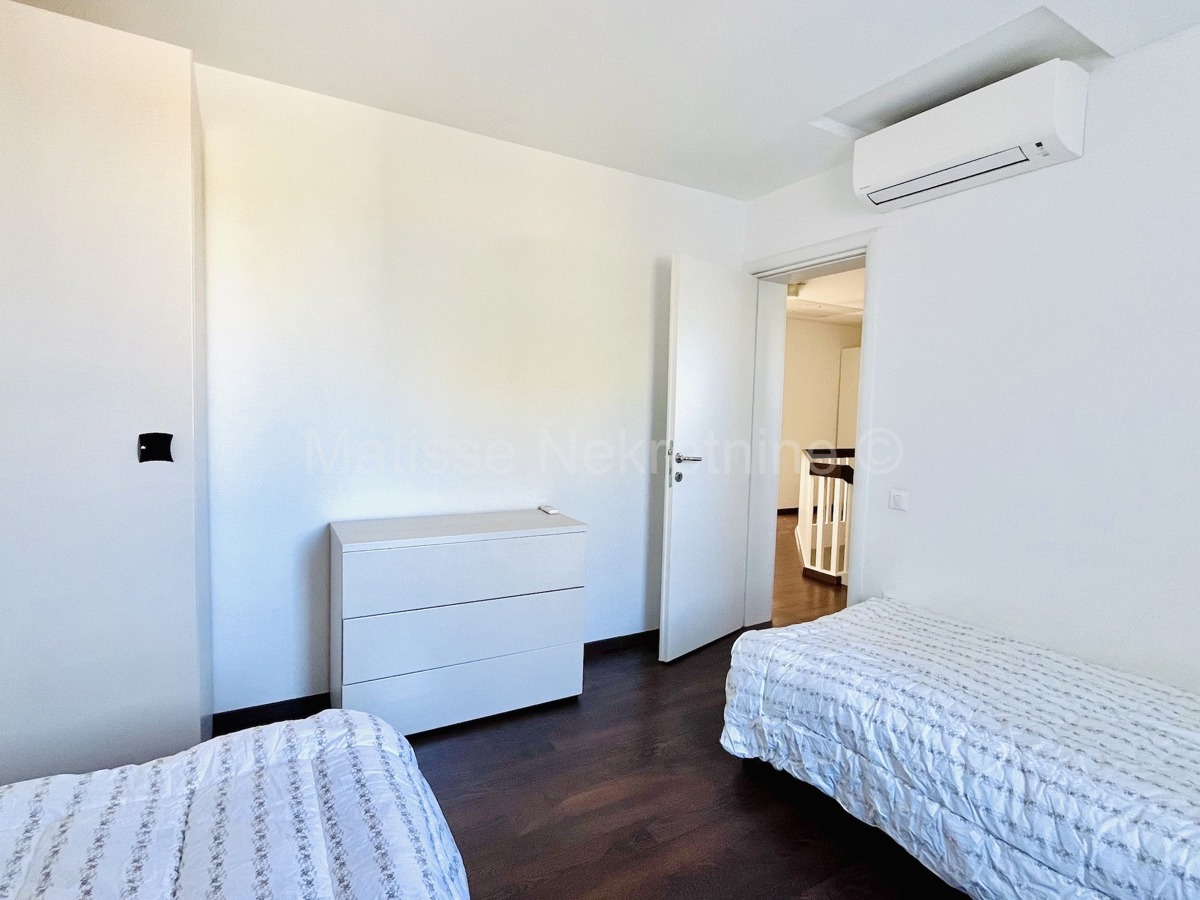 Medulin, Premantura - Casa con piscina, a soli 400m dalla spiaggia