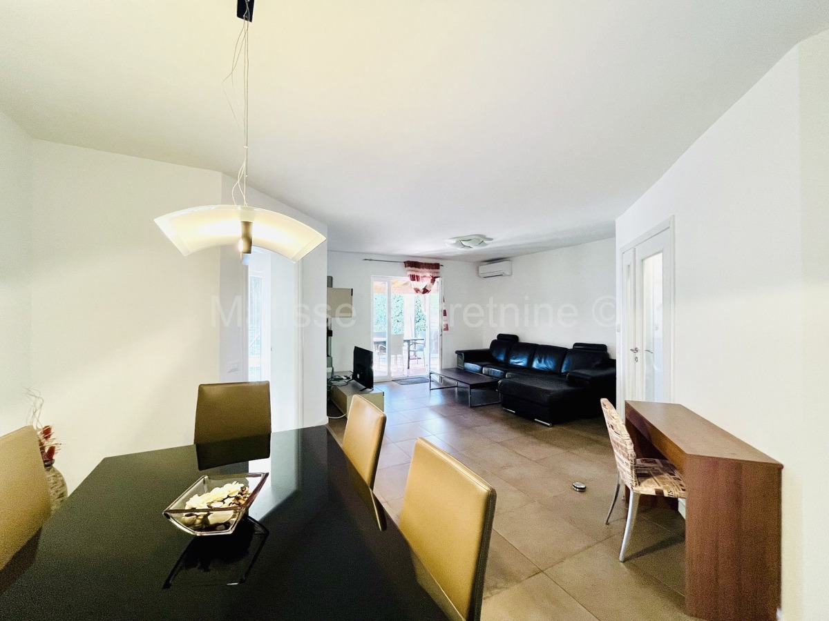 Medulin, Premantura - Casa con piscina, a soli 400m dalla spiaggia