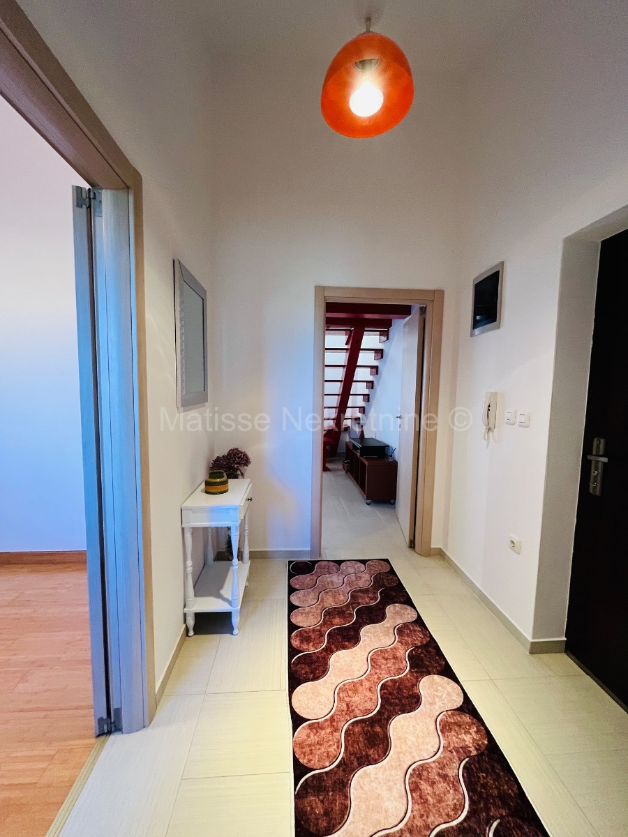 Valbandon - Mezzanine apartment with a garden