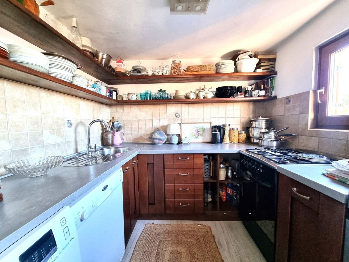 Poreč - Casa in pietra con due appartamenti