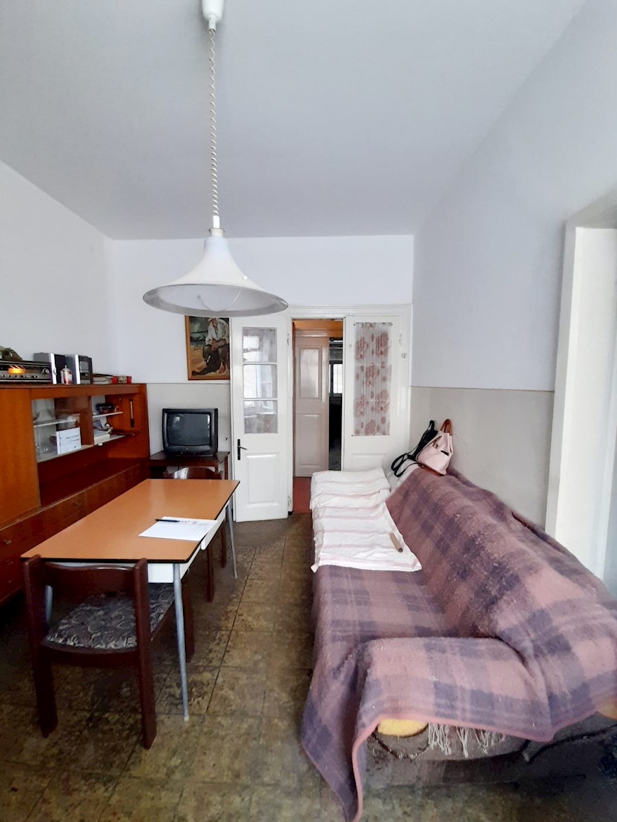 Pola - Bellissimo appartamento nel centro città con balcone