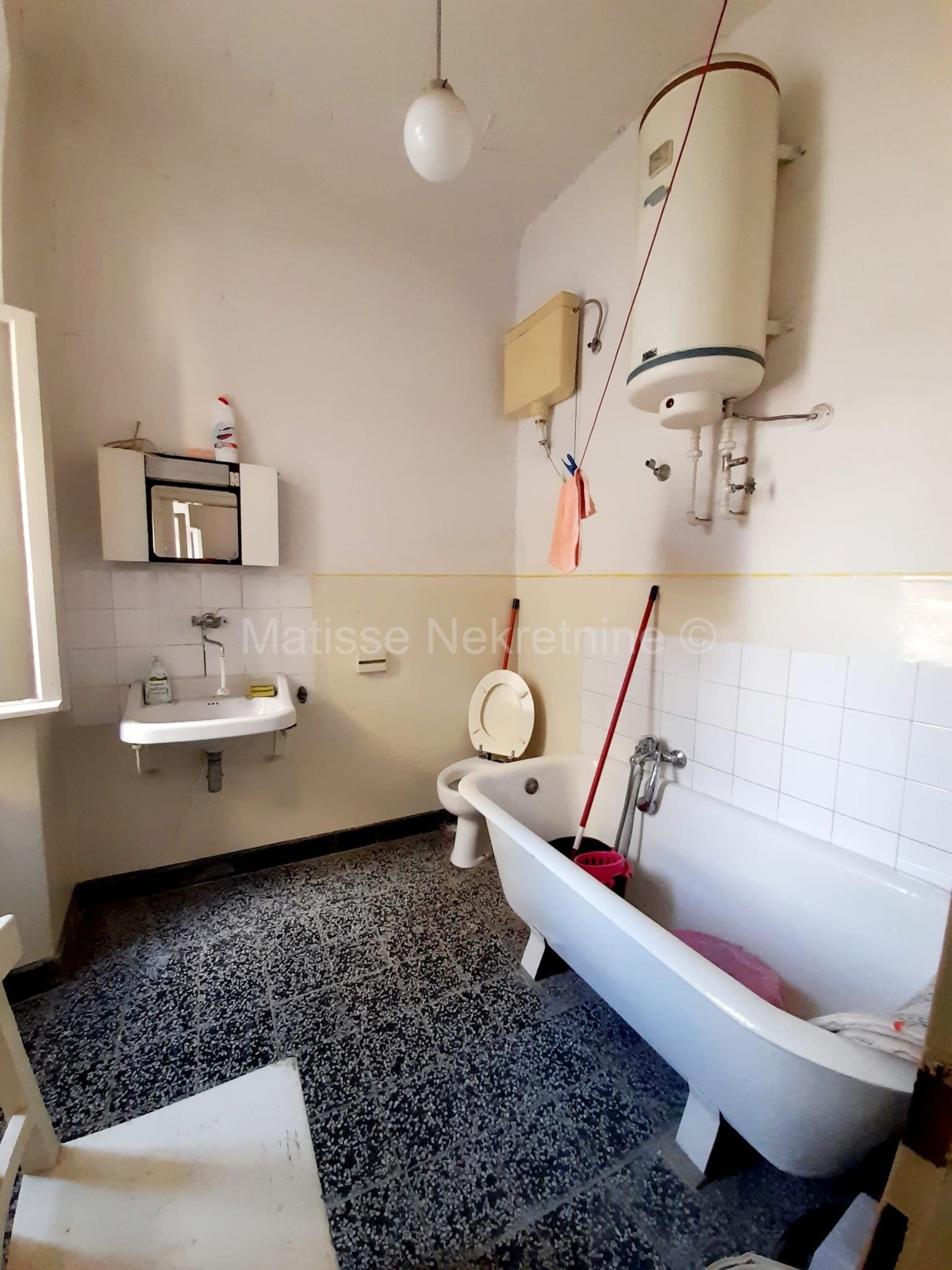 Pola - Bellissimo appartamento nel centro città con balcone