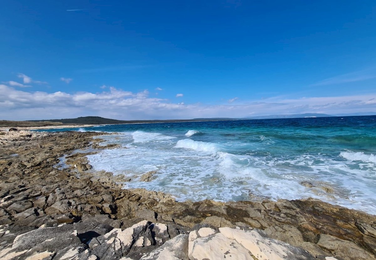 Ližnjan - Casa con Piscina in Posizione Tranquilla