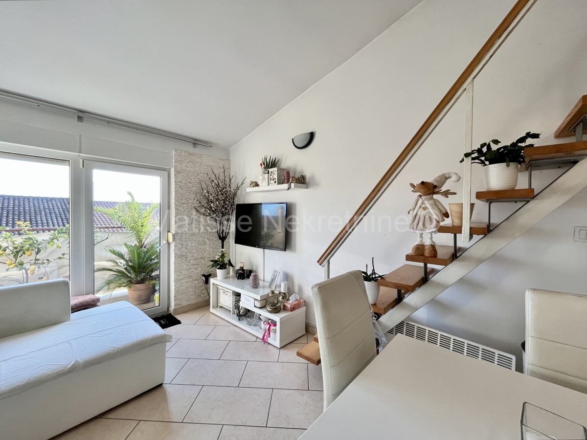 Pola – Appartamento in posizione tranquilla con due terrazze