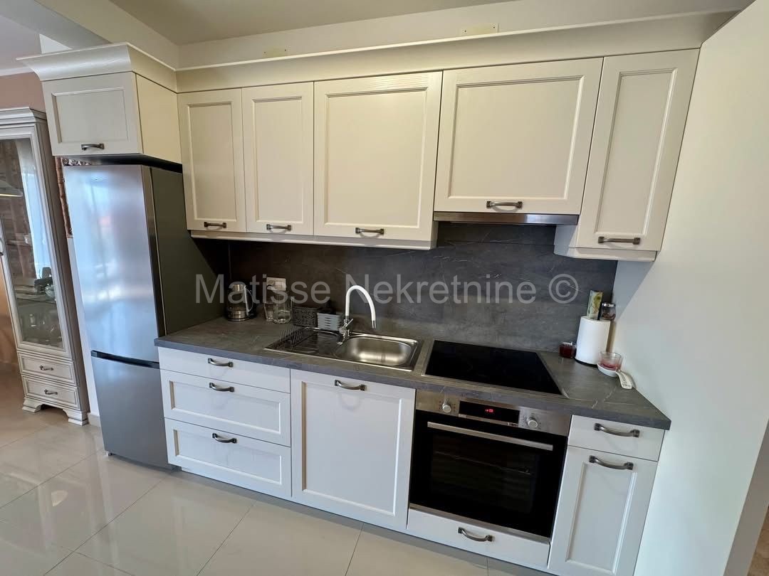 Mandre, Isola di Pag - Appartamento Moderno con Vista Mare