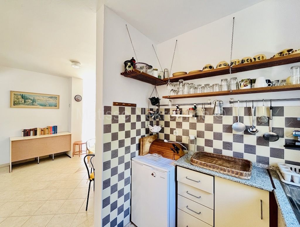 Ližnjan - Bellissimo appartamento con terrazza e giardino, immerso nel verde