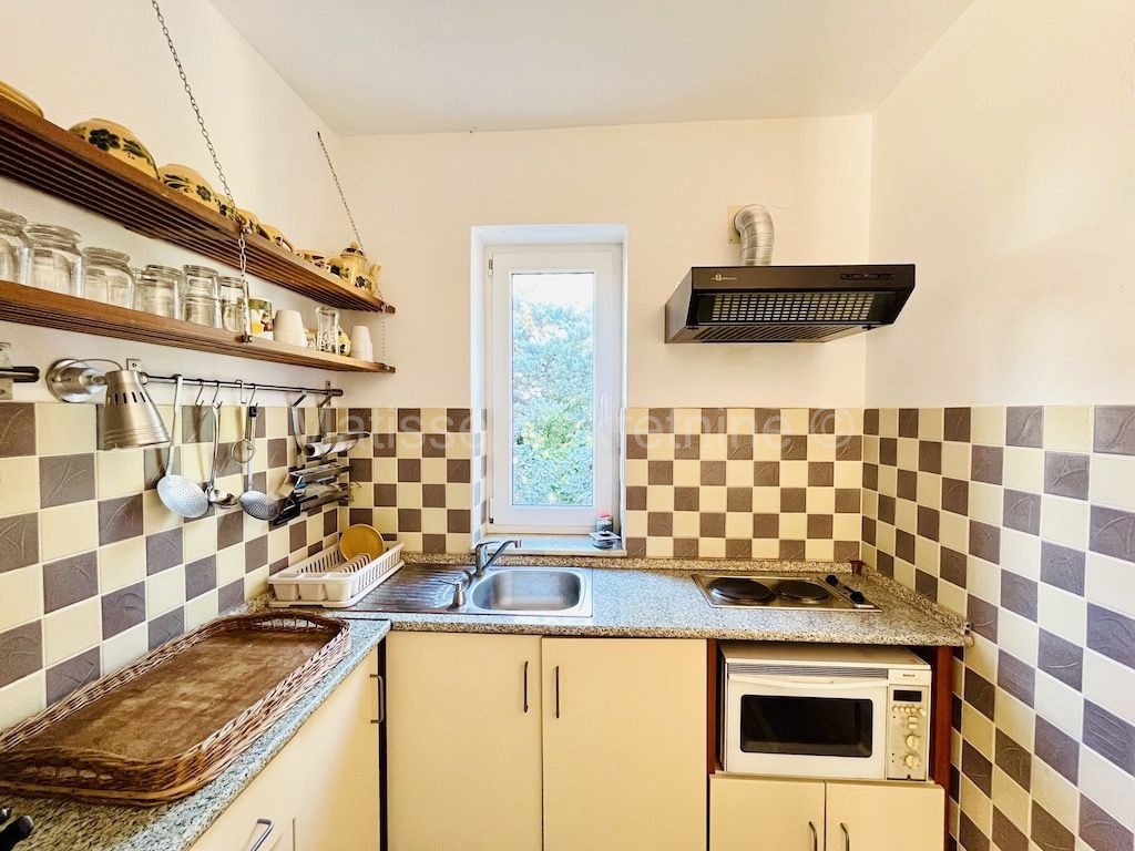 Ližnjan - Bellissimo appartamento con terrazza e giardino, immerso nel verde