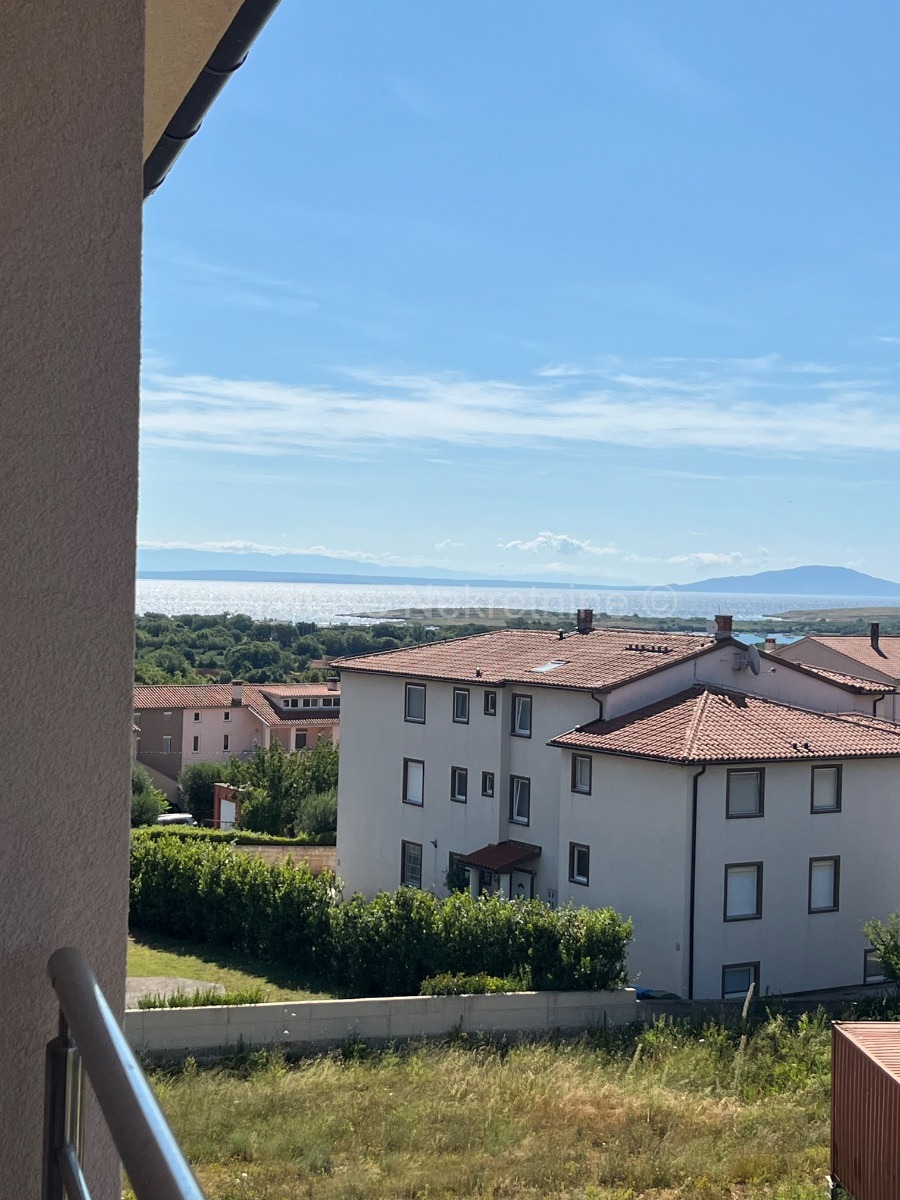 Ližnjan - 3 bedroom apartment with seaview!