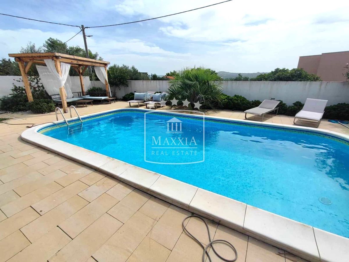 Casa Posedarje, 280m2