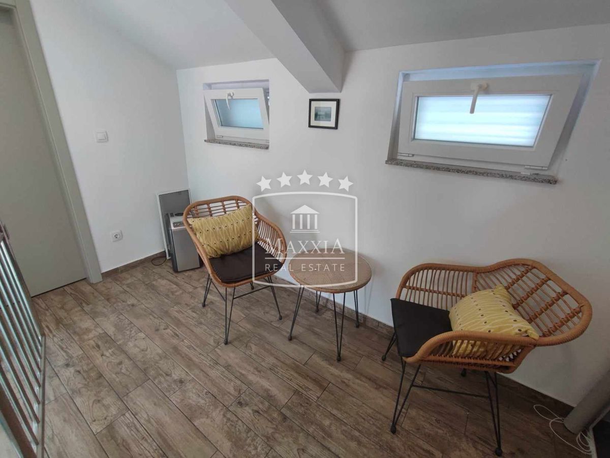 Casa Posedarje, 112m2