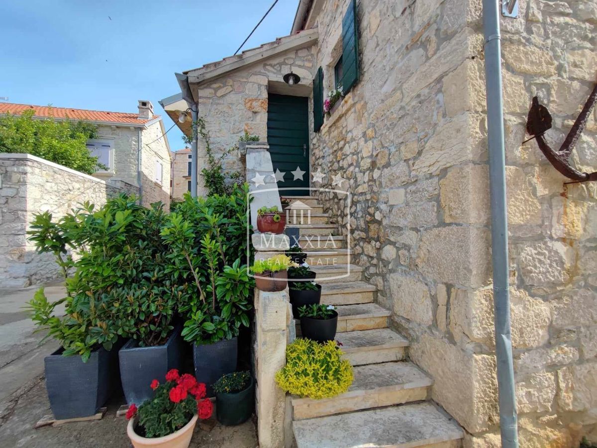 Commerciale Posedarje, 86m2