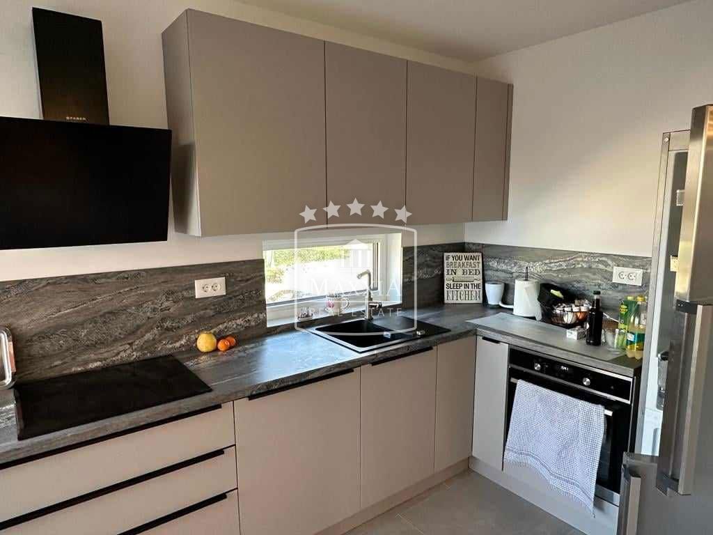 Appartamento Diklo, Zadar, 106m2