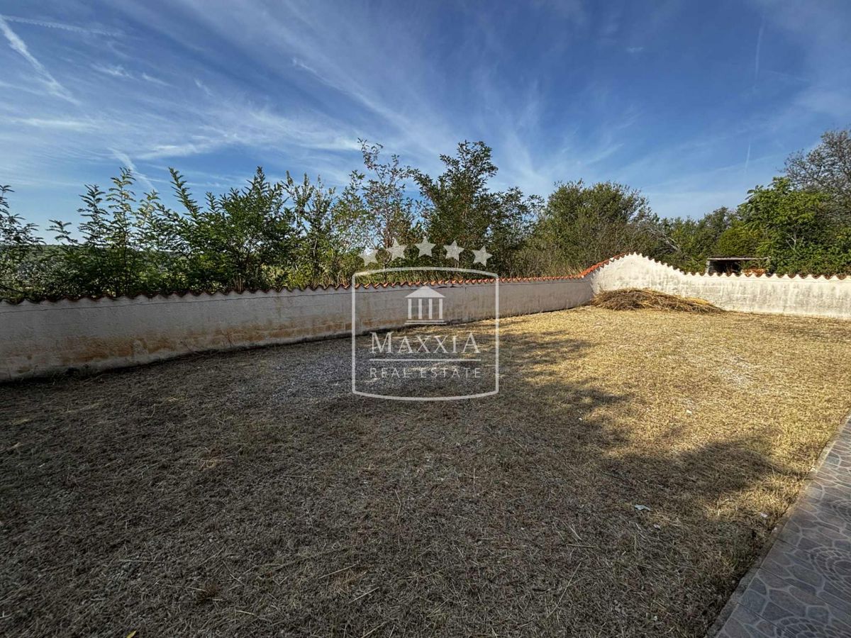 Casa Ražanac, 190m2