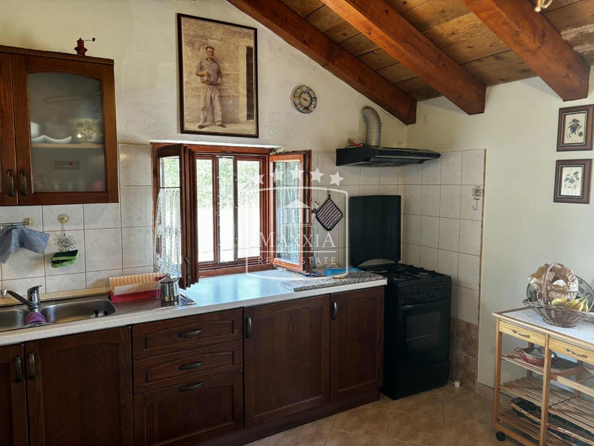 Casa Ražanac, 190m2