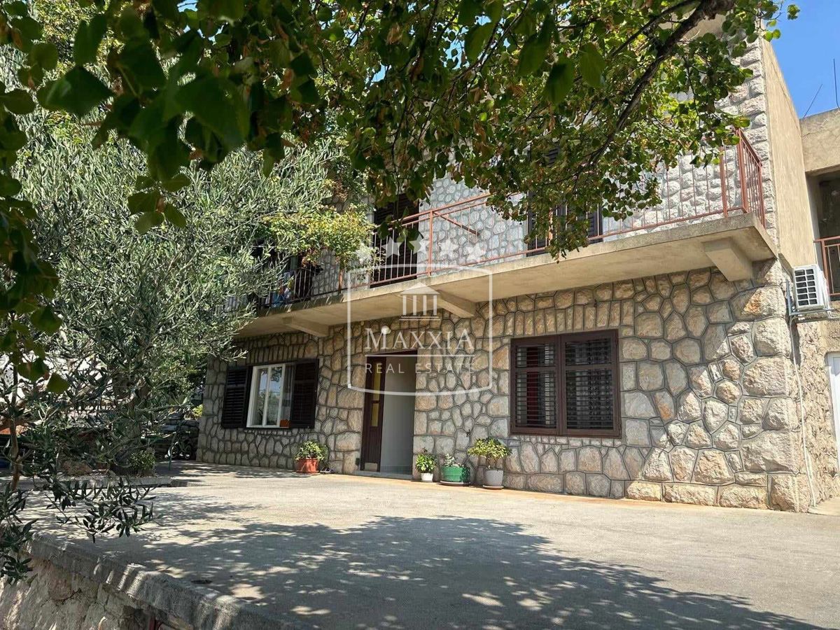 Casa Starigrad, 355m2